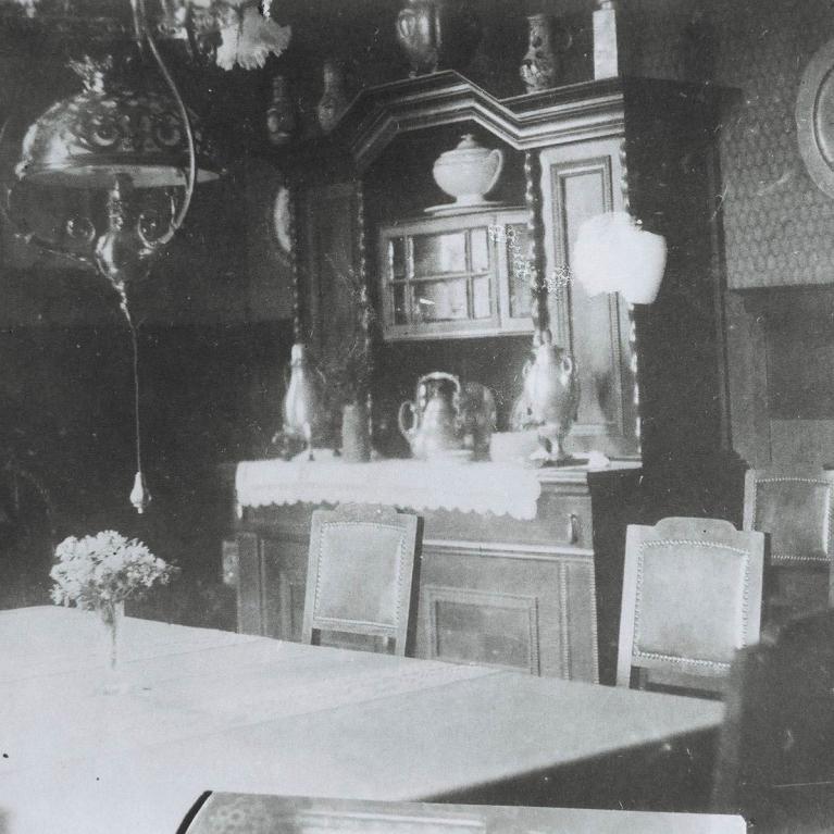 Weiße Villa – 5/10