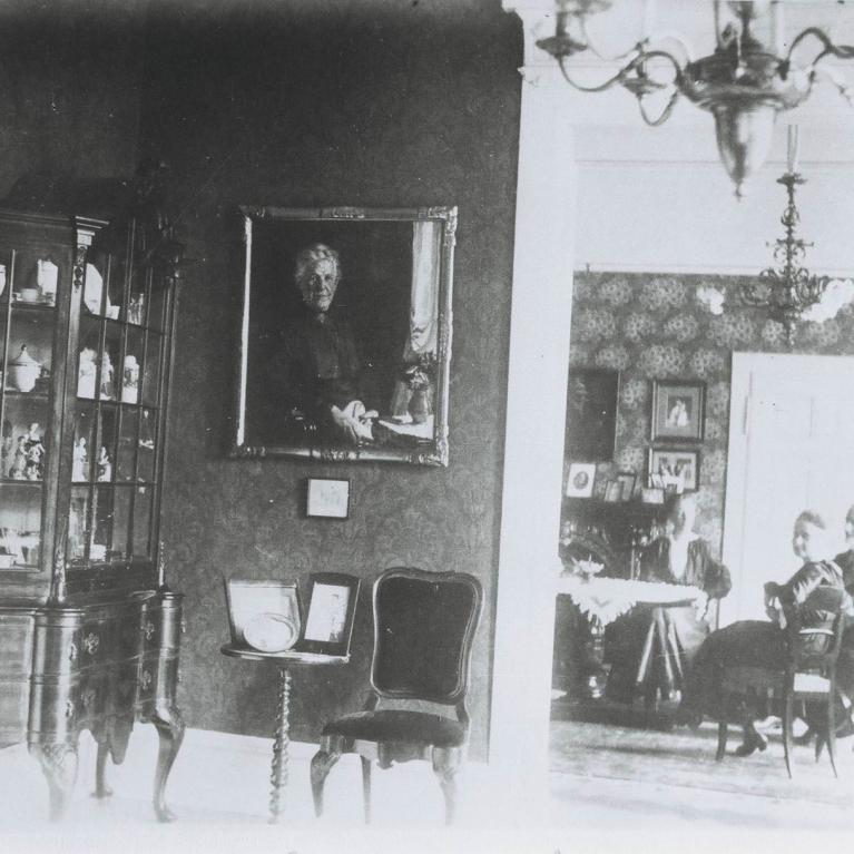 Weiße Villa – 9/10